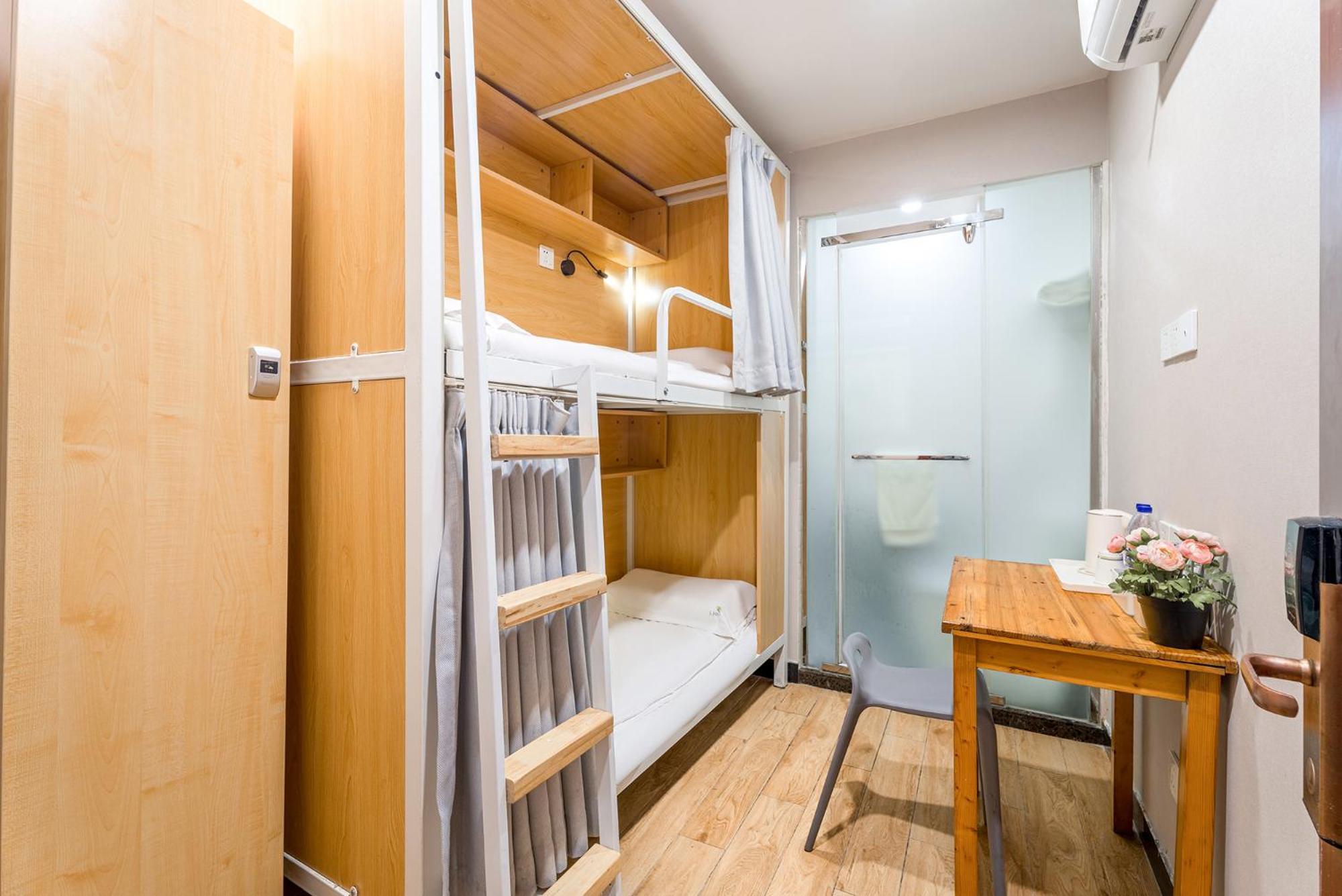 Meego Yes Hotel Шанхай Экстерьер фото